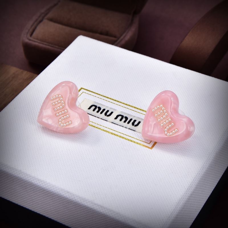 MIUMIU